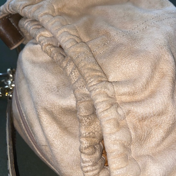 Y2K Kathy Van Zeeland Tan Bronze Handbag Gold Tone Hardware with Gold Accents - Picture 8 of 16